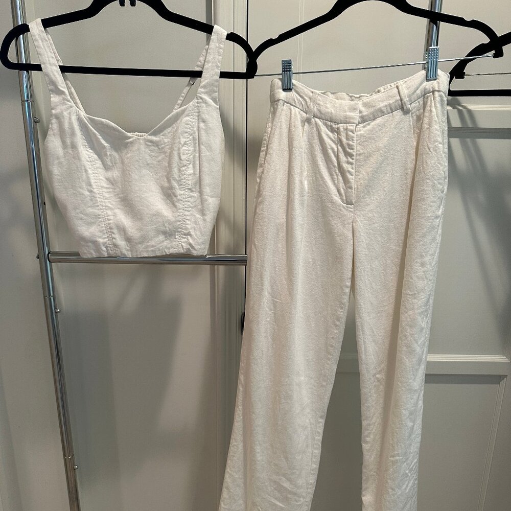 Abercrombie White Linen Tailored Straight Pants Size 25 & Crop Top Size S Set